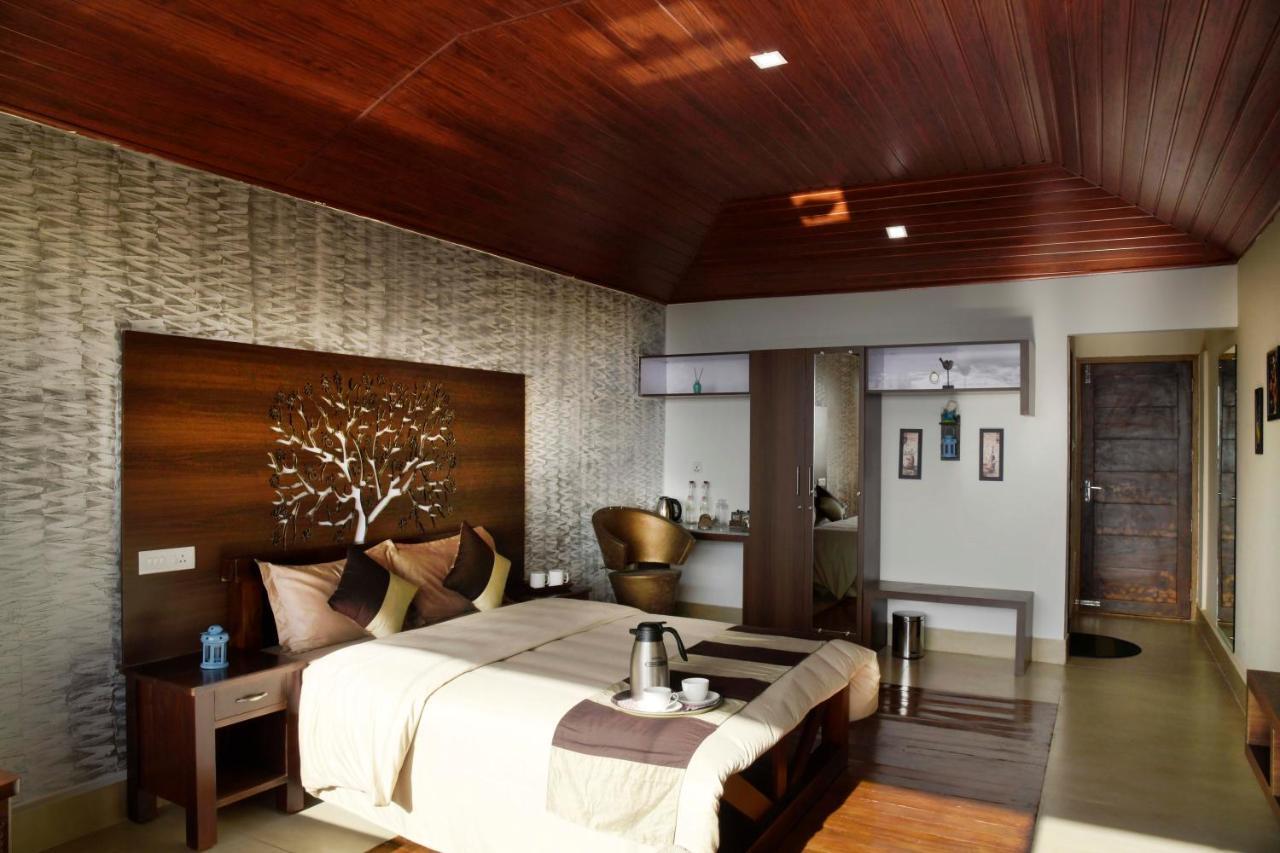 Stayvista At Talerock Inn Mountain View - Breakfast Included Valparai Luaran gambar