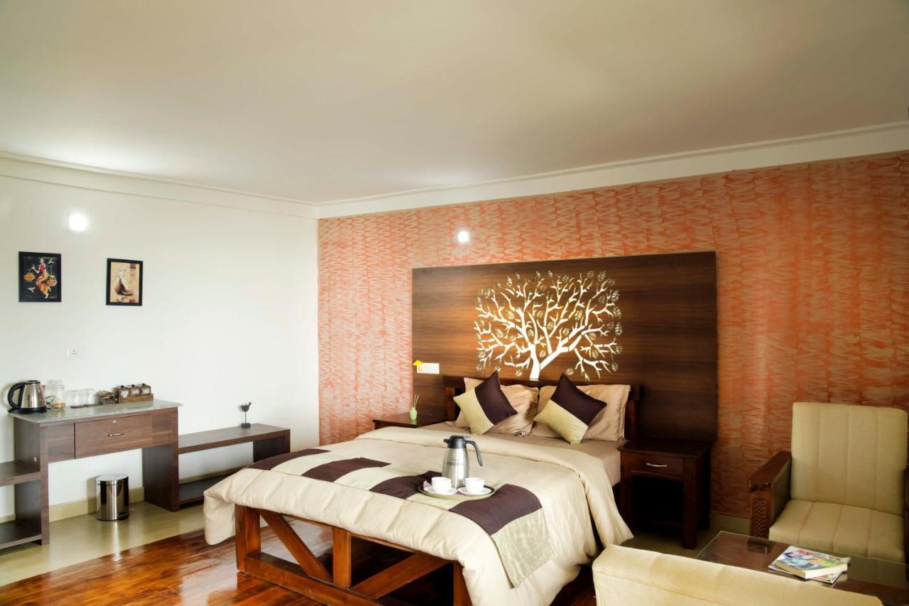 Stayvista At Talerock Inn Mountain View - Breakfast Included Valparai Luaran gambar