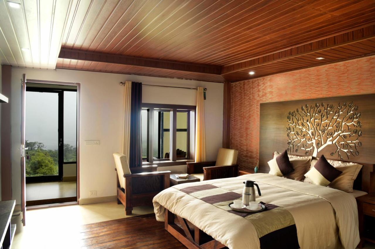 Stayvista At Talerock Inn Mountain View - Breakfast Included Valparai Luaran gambar